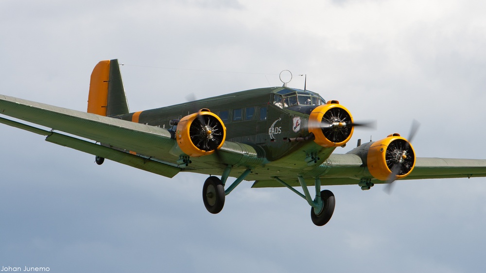 Plane Image