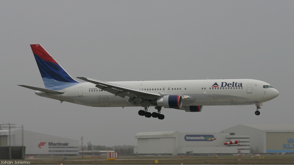 Plane Image