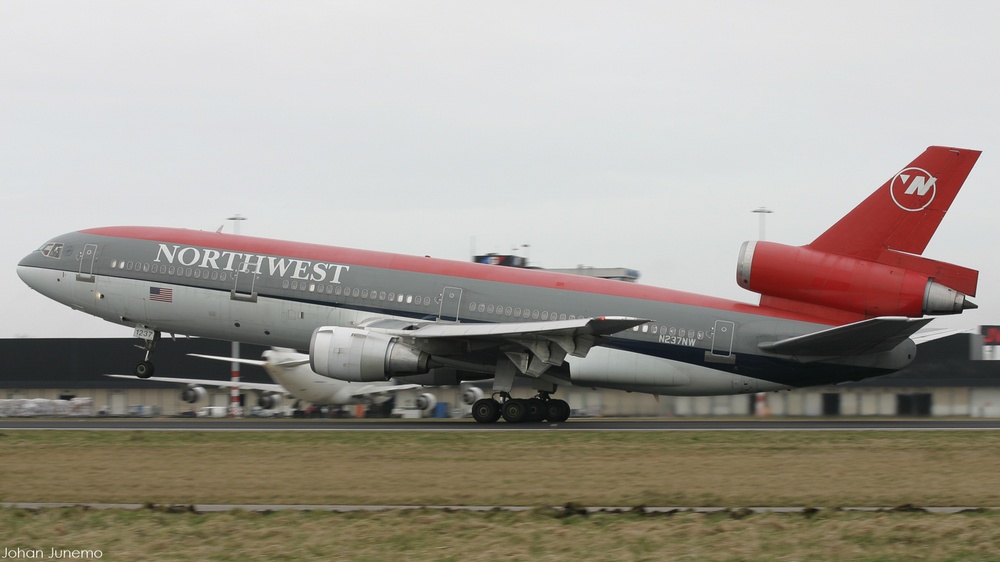 Plane Image
